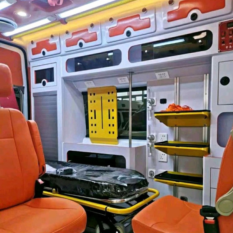 曹妃甸长途救护车护送病人租赁价格